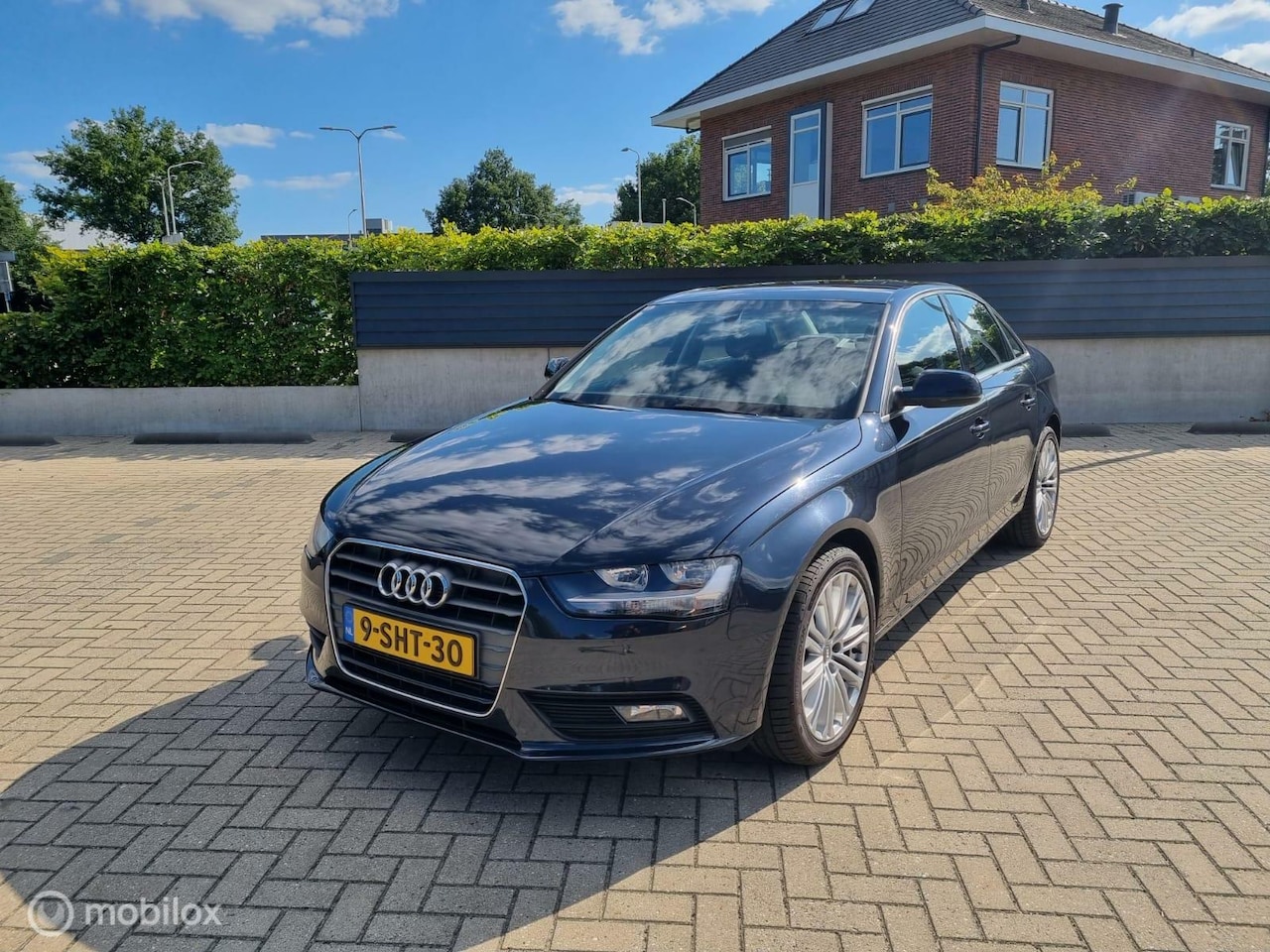 Audi A4 Limousine - 1.8 TFSI Business Edition ( Carplay ) - AutoWereld.nl