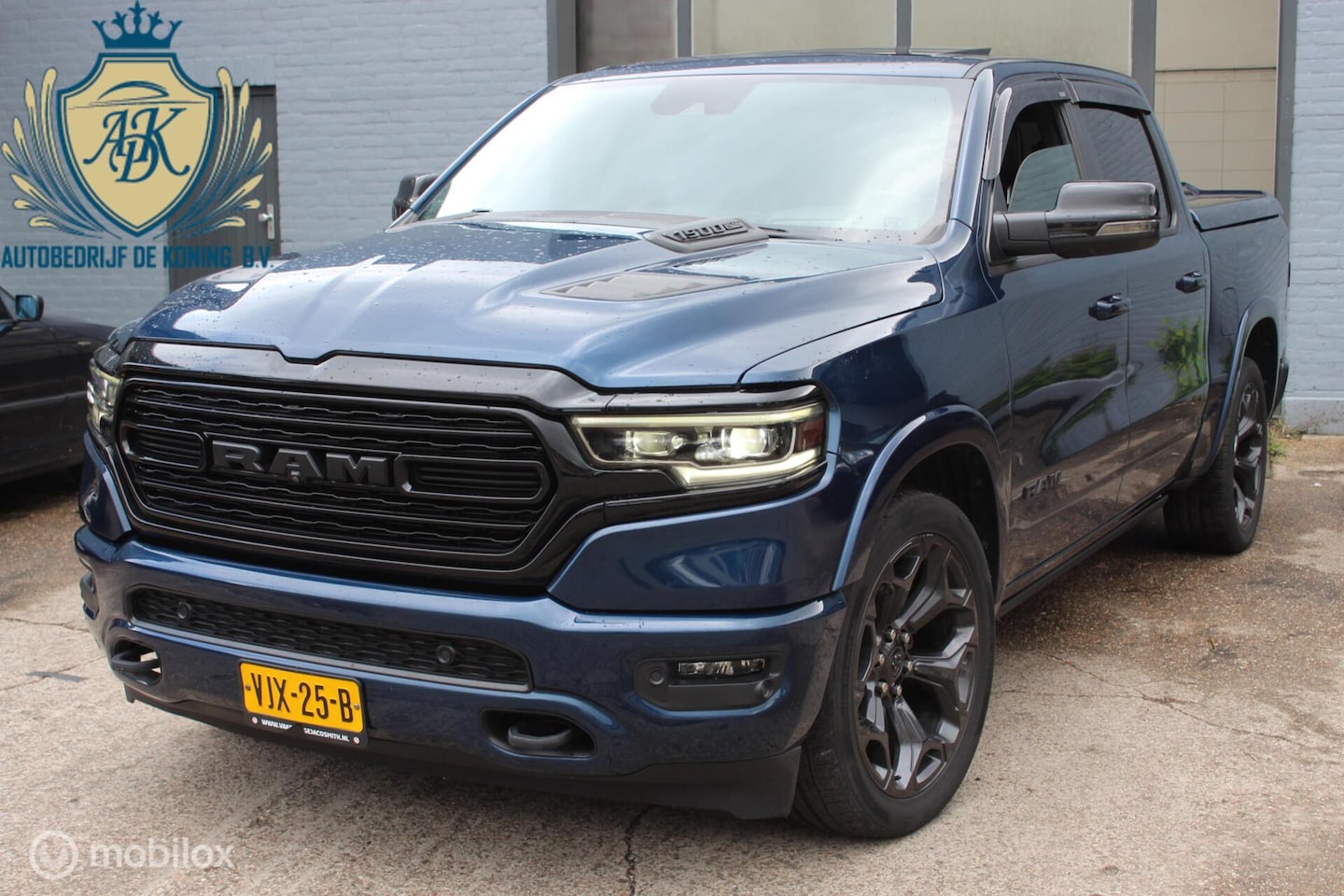 Dodge Ram 1500 - 4X4 5.7 V8 4x4 Crew Cab Limited - AutoWereld.nl