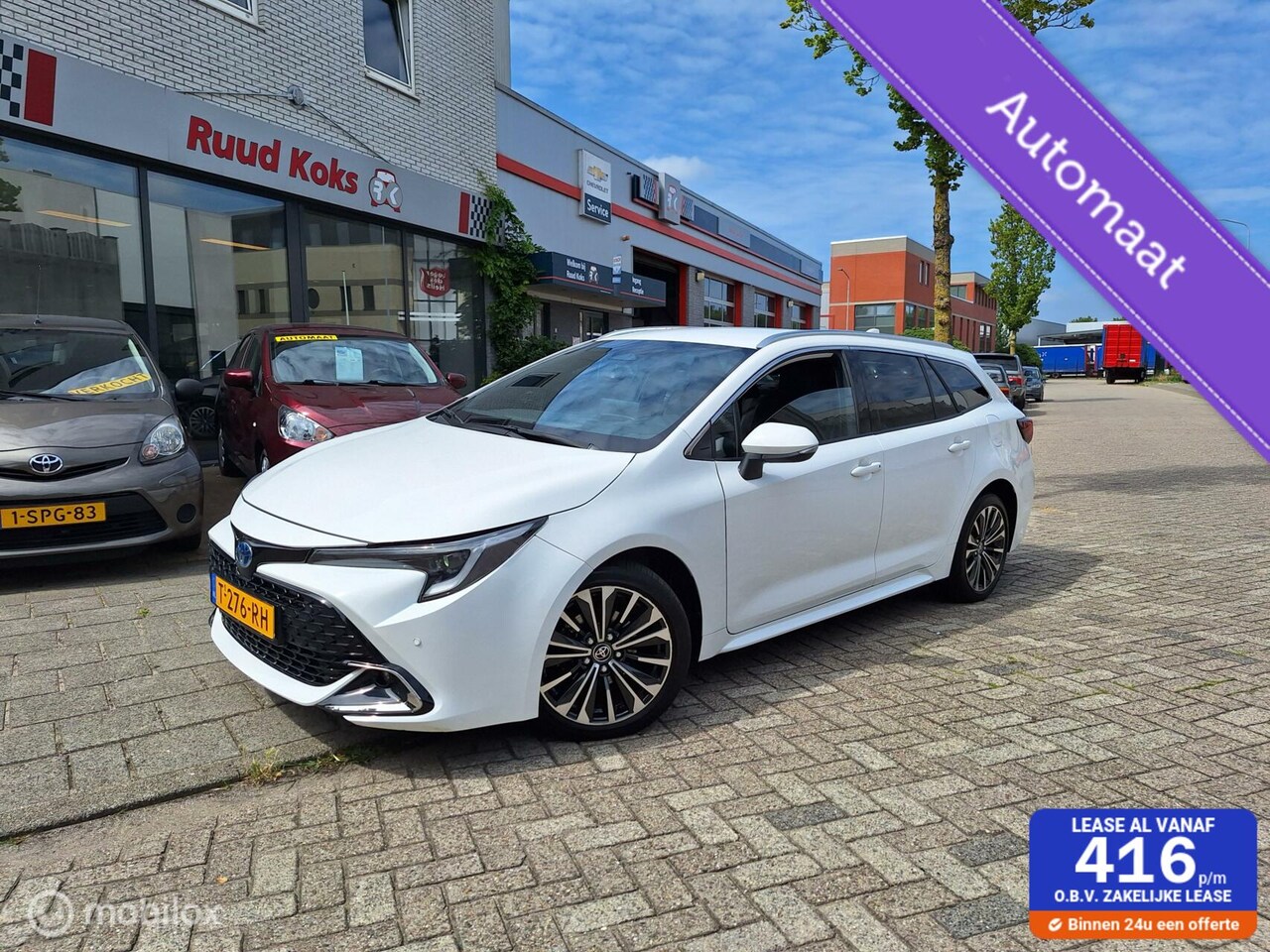 Toyota Corolla Touring Sports - HYBRID 140 Business Plus - AutoWereld.nl