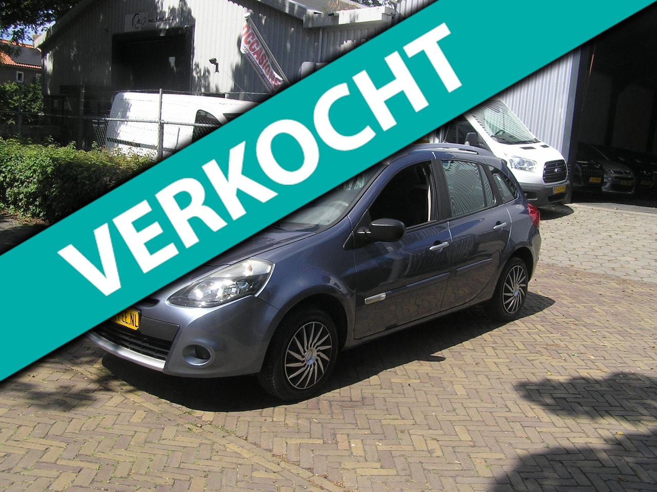 Renault Clio Estate - 1.2-16V Authentique 191 d km airco APK - AutoWereld.nl