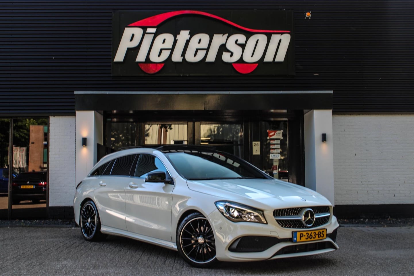 Mercedes-Benz CLA-klasse Shooting Brake - 200 AMG ACC FACELIFT - AutoWereld.nl