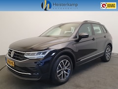 Volkswagen Tiguan - 1.5 TSI 150pk Life ACC, Stoelverwarming, Elektrische trekhaak,