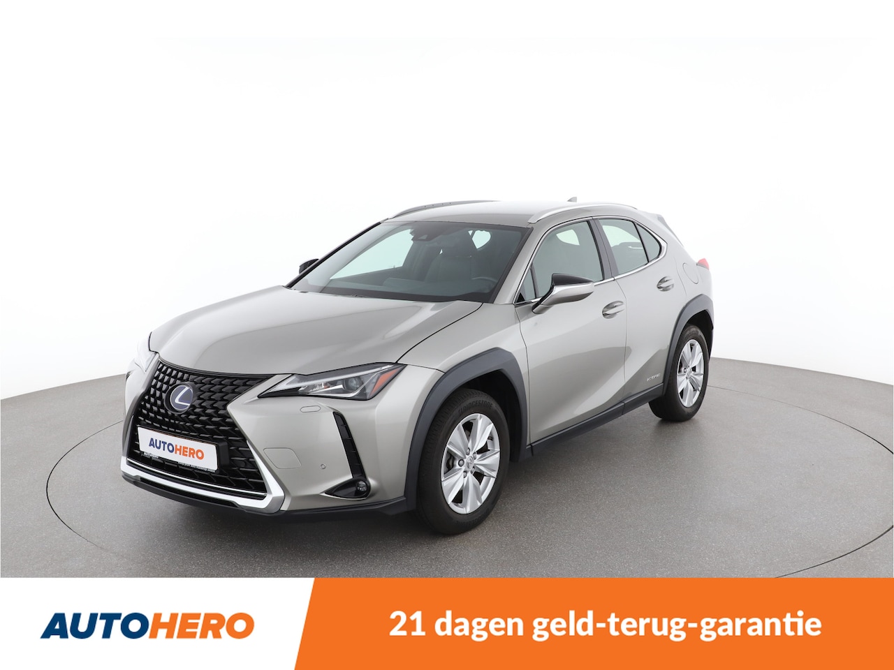 Lexus UX - 250h Preference Line | CB14191 | - AutoWereld.nl