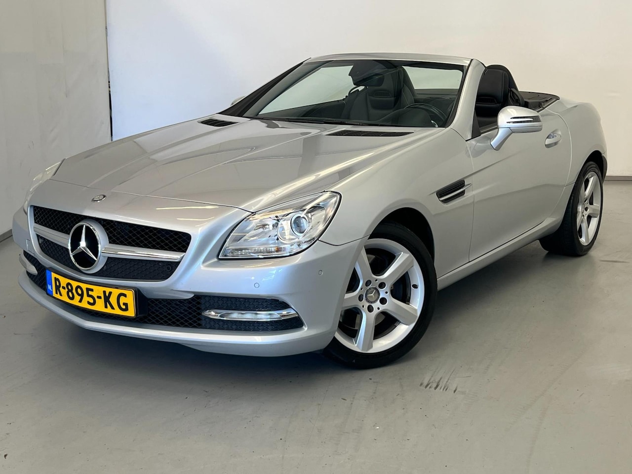 Mercedes-Benz SLK-klasse - / SLC-klasse 250 / Pano / Airscarf / Leder - AutoWereld.nl