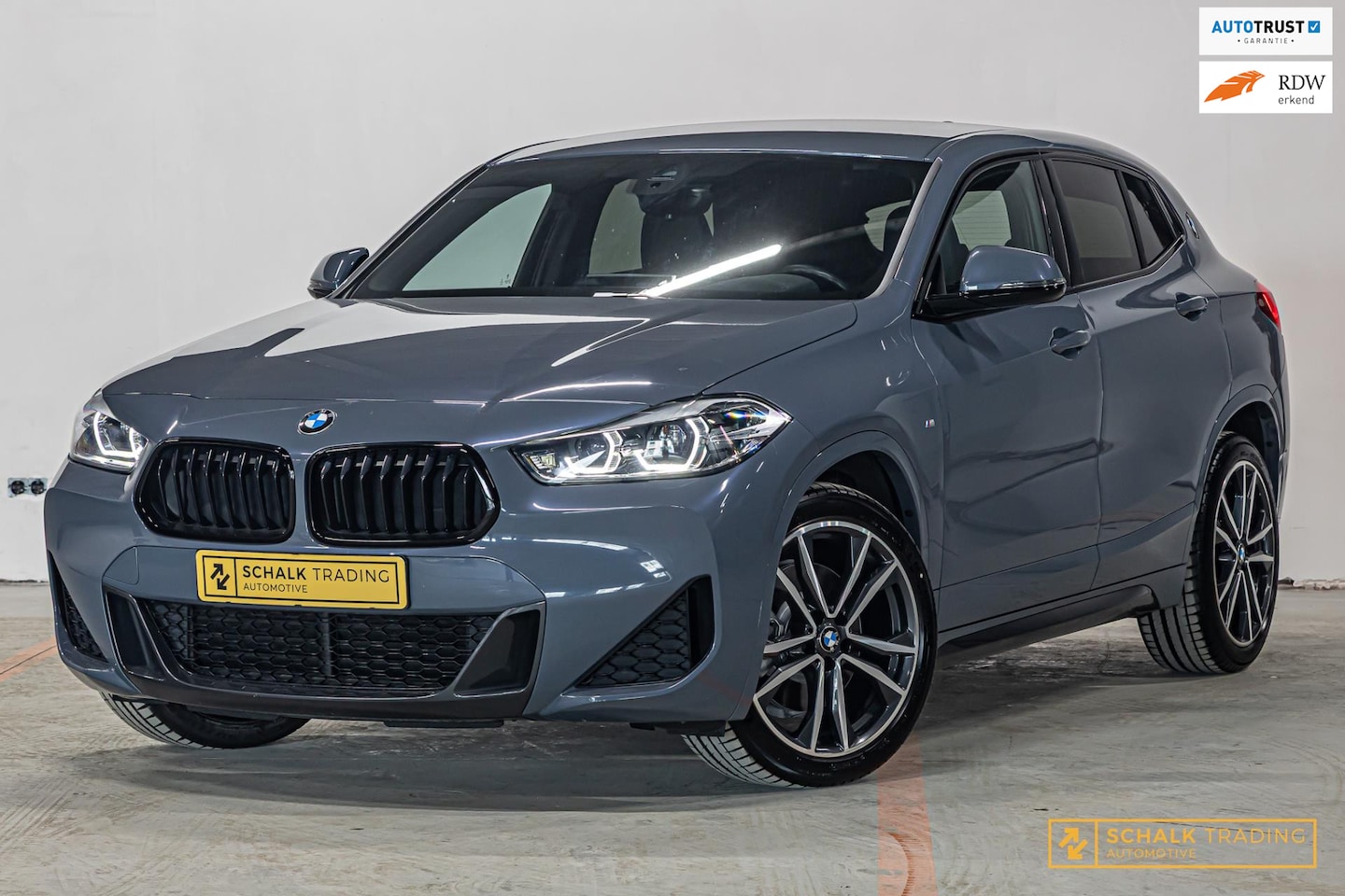BMW X2 - 20i xDrive|M-sport|HUD|Dealer ond|Cam|Garantie|NW APK| - AutoWereld.nl
