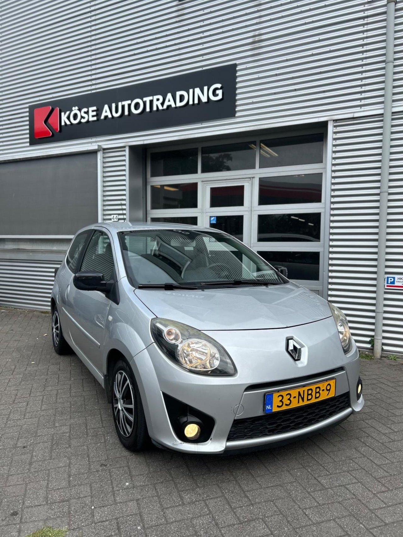 Renault Twingo - 1.2-16V Dynamique AIRCO FACELIFT - AutoWereld.nl
