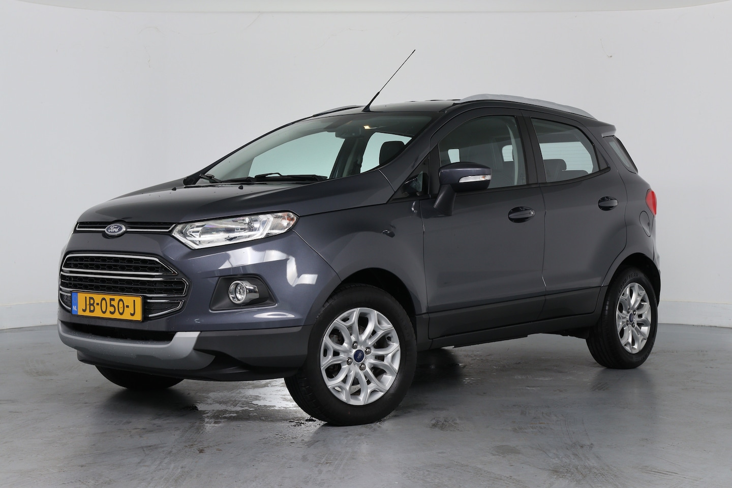 Ford EcoSport - 1.0 EcoBoost 125pk Titanium | Dealer Onderhouden | Climate Control | Keyless | Parkeersens - AutoWereld.nl