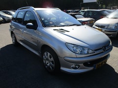 Peugeot 206 SW - 1.6-16V Quiksilver TREKHAAK APK 9-2026