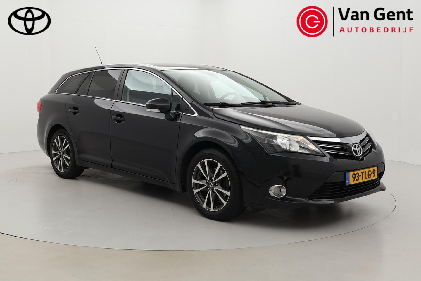 Toyota Avensis Wagon - 1.8 VVTi Dynamic Business | Trekhaak | Stoelverwarming | Navigatie | Keyless | Cruise Cont - AutoWereld.nl