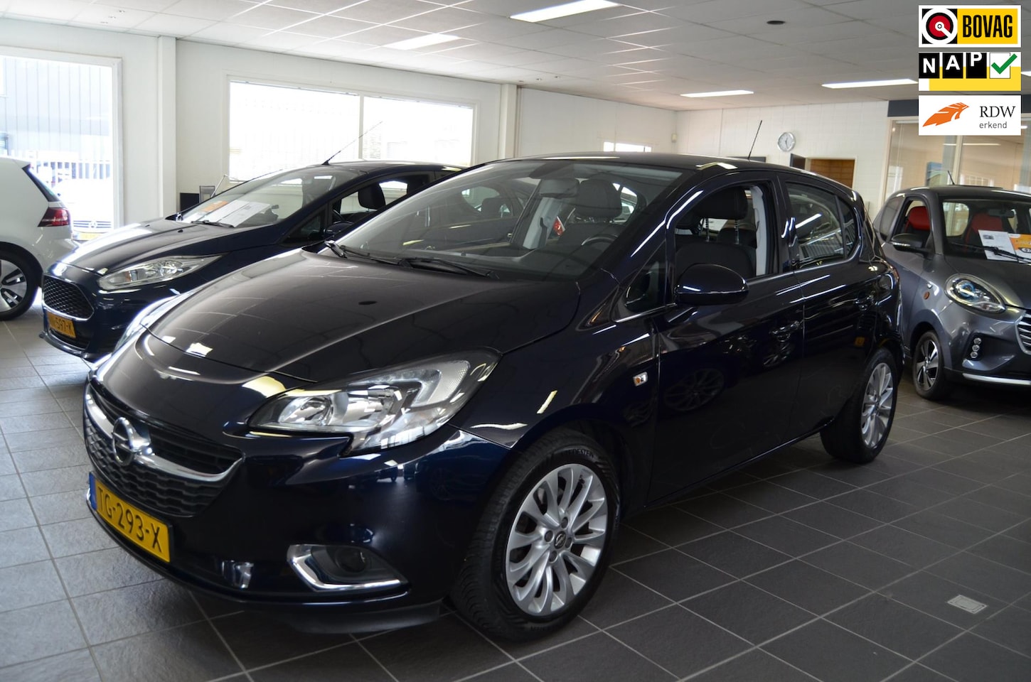 Opel Corsa - 1.0 Turbo Online Edition| 5DRS| NAVI|CARPLAY|TURBO|LMV - AutoWereld.nl