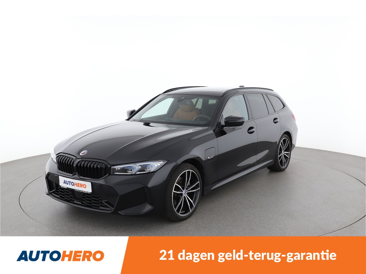 BMW 3-serie Touring - 330e HJ60177 - AutoWereld.nl