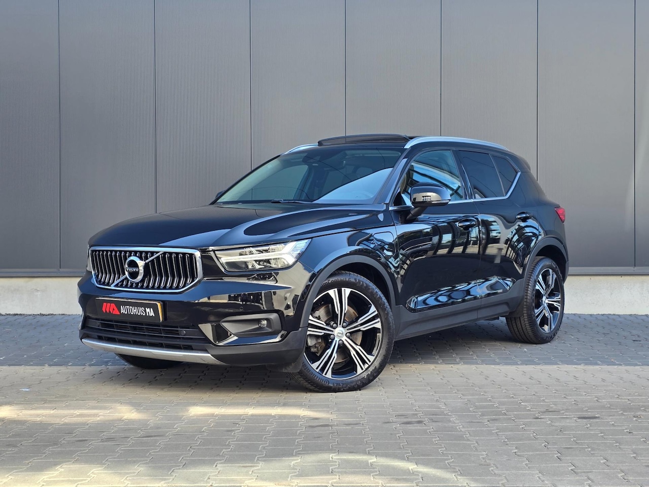 Volvo XC40 - 1.5 T5 Recharge Inscription Panoramadak/Camera/Carplay - AutoWereld.nl