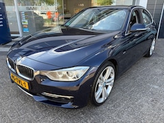 BMW 3-serie - 328i High ExecutiveLeder/Grtnavi/Headup/xenon