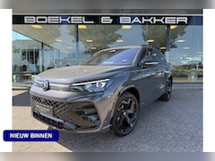 Volkswagen Tiguan - 1.5 eHybrid R-Line Edition * HUD * Trekhaak * 360 camera * Massage Blackstyle