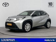Toyota Aygo X - 1.0 VVT-i MT Play | Apple Carplay/Android Auto | Achteruitrijcamera | Bestuurdersstoel In