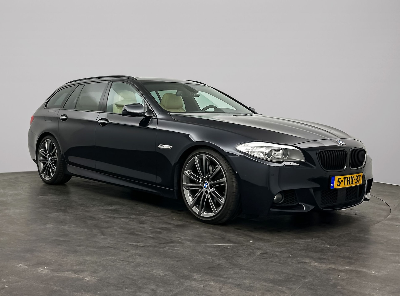 BMW 5-serie Touring - 535xd High Executive | Individual | M Sport | Panoramadak