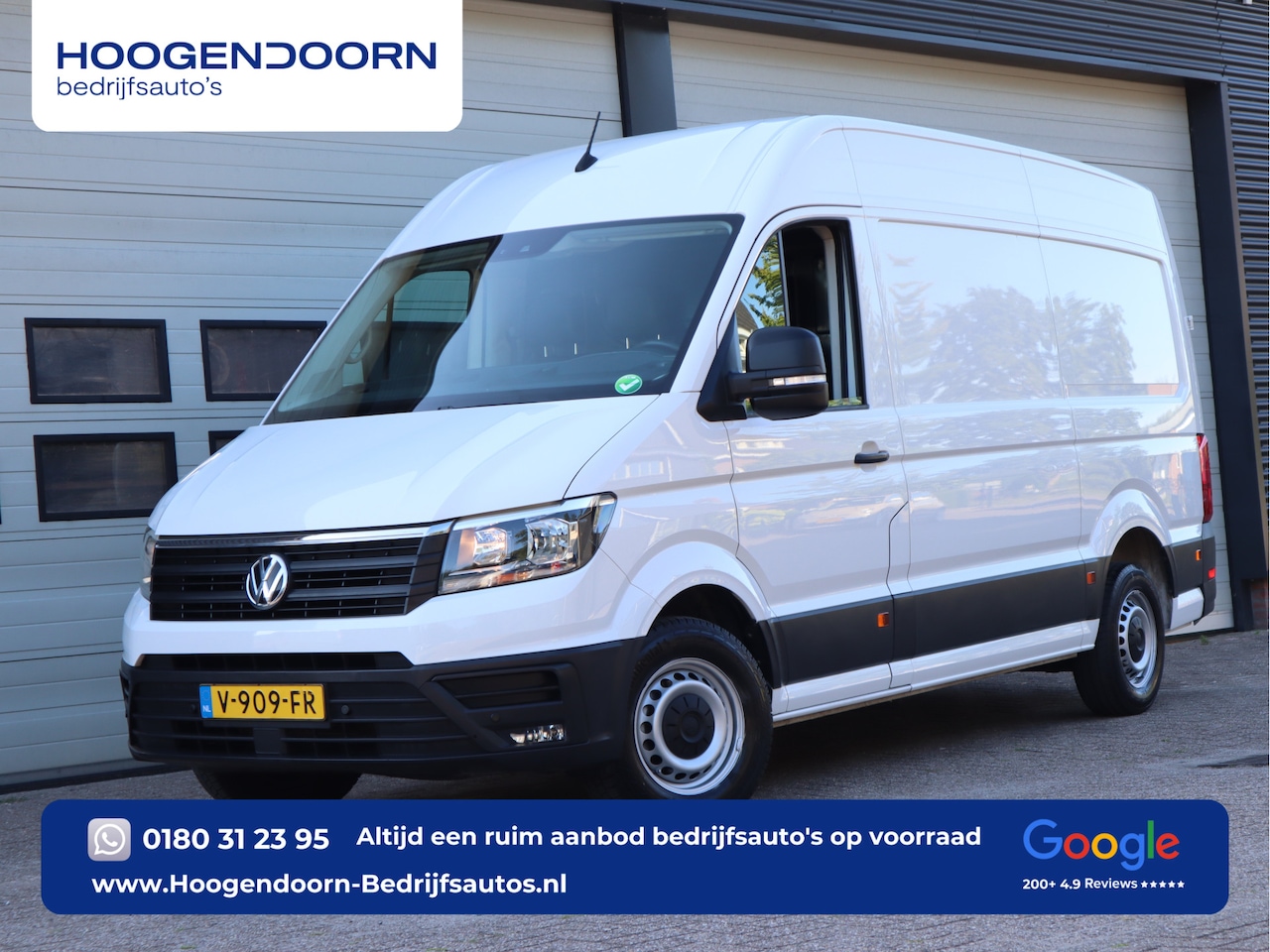 Volkswagen Crafter - 2.0 TDI 141pk Euro 6 L3H3 L2H2 - Trekhaak 3t KG - Cruise - AutoWereld.nl