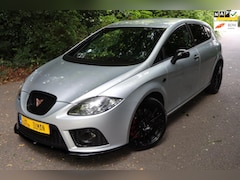 SEAT Leon - 2.0 TFSI Cupra Schaalstoelen 310PK BULL-X Carplay
