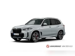 BMW X5 - XDrive50e M-Sport Pro | Direct leverbaar | Panorama | Meesturende Achteras | Comfort Zetel