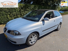 SEAT Ibiza - 1.4-16V Signo riem v.v. apk airco