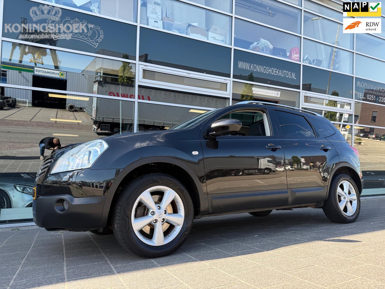 Nissan Qashqai+2 - 2.0 Tekna 4WD Automaat Youngtimer - AutoWereld.nl