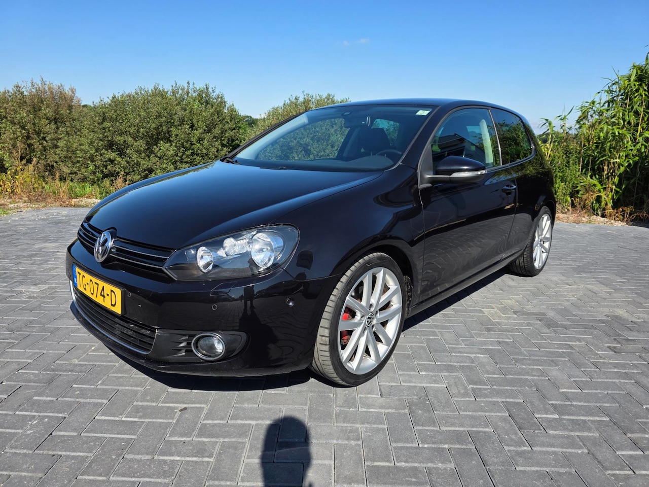 Volkswagen Golf - 1.4 TSI Trendline AUTOMAAT! nieuwe apk - AutoWereld.nl