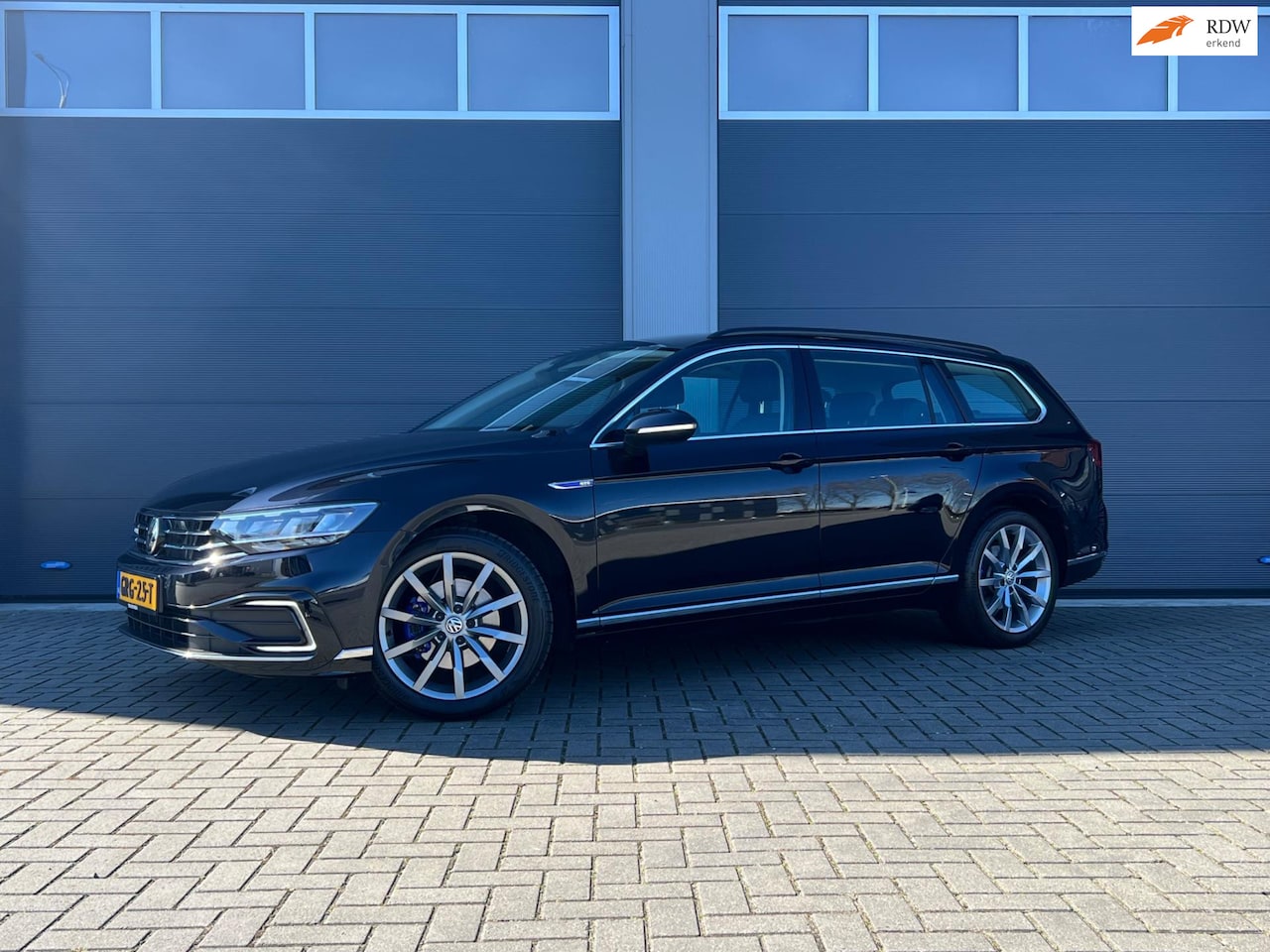 Volkswagen Passat Variant - 1.4 TSI PHEV GTE Business|leer| - AutoWereld.nl