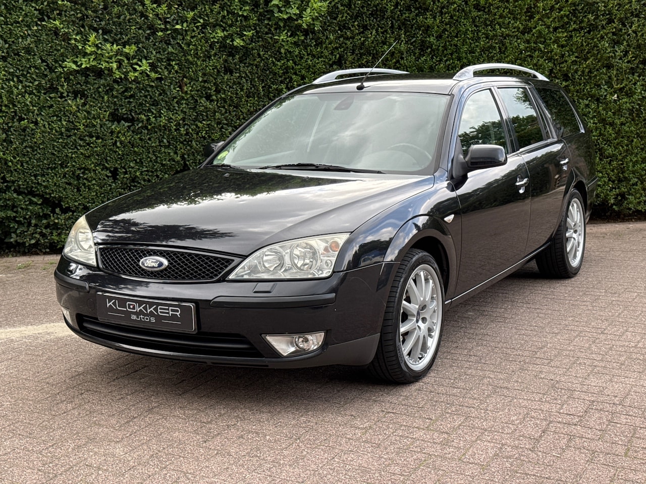 Ford Mondeo Wagon - 1.8-16V Platinum 1.8-16V Platinum - AutoWereld.nl