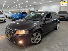 Audi A3 Sportback - 2.0 TDI Ambition Pro Line / AIRCO IJSKOUD / RIJDT SCHAKELT GOED / NETTE AUTO