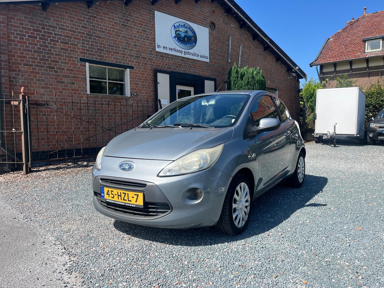 Ford Ka - 1.2 Titanium 1.2 Titanium ( Airco + Nieuwe Apk ) - AutoWereld.nl
