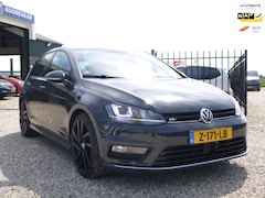 Volkswagen Golf - 1.4 TSI ACT HIGHLINE R-LINE