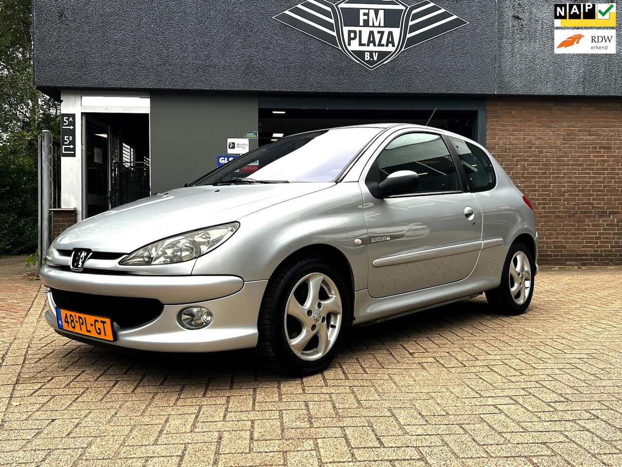 Peugeot 206 - 1.4-16V Quiksilver Clima - AutoWereld.nl