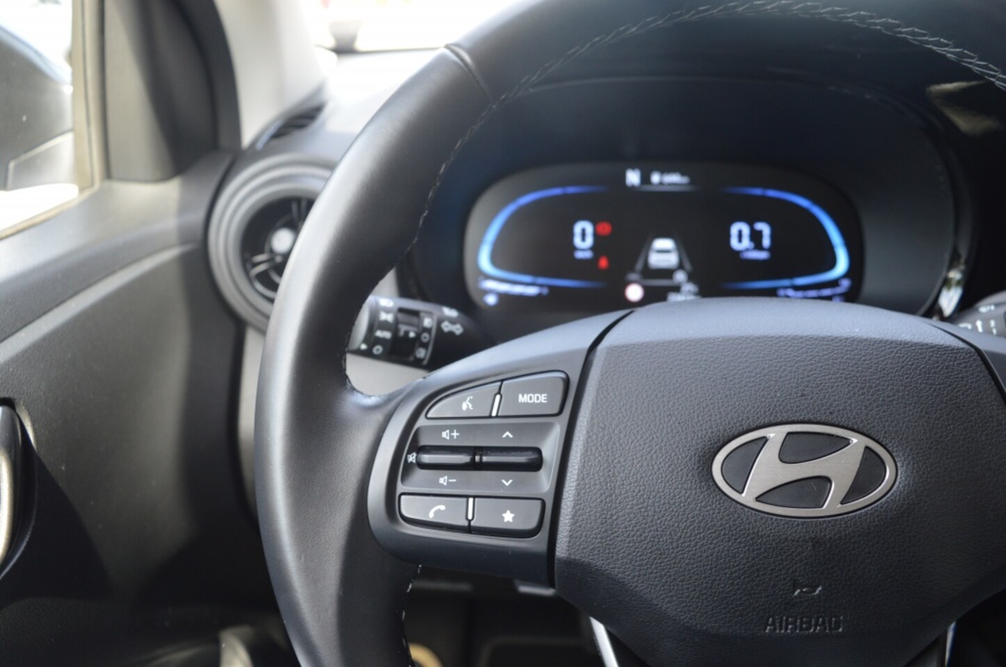 Hyundai i10 - 1.0 Comfort 5-zits Automaat NL-auto