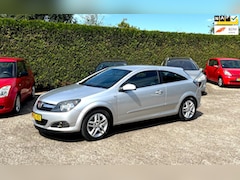 Opel Astra GTC - Sport AUTOMAAT AIRCO NAVI CC APK NIEUW PERFECT RIJDEND