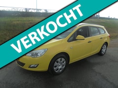 Opel Astra Sports Tourer - astra 1.4 benzine staion airco