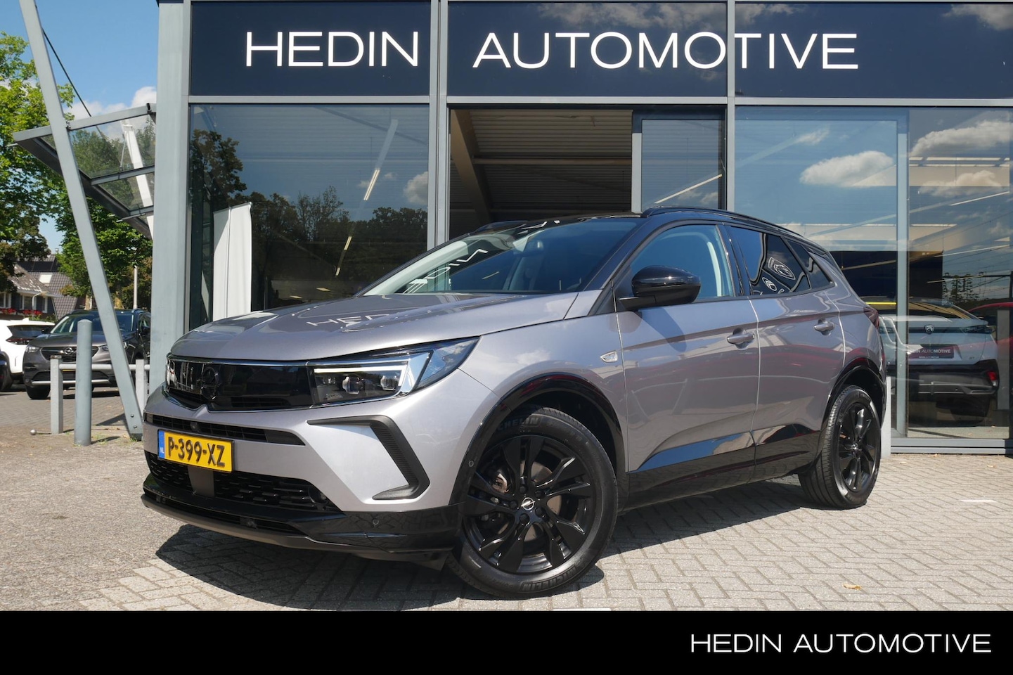 Opel Grandland - 1.2 Turbo GS Line | Camera voor + Achter | Navigatie | Stoel en stuur verwarming | Elektr. - AutoWereld.nl