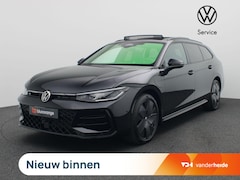 Volkswagen Passat Variant - 1.5 eHybrid R-Line Edition 272PK DSG Matrix led, trekhaak, adaptive cruise, side assist, s