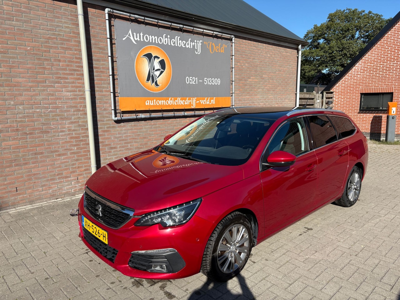 Peugeot 308 SW - 1.6 BlueHDI Blue Lease Premium 1.6 BlueHDI Blue Lease Premium (motor defect) - AutoWereld.nl