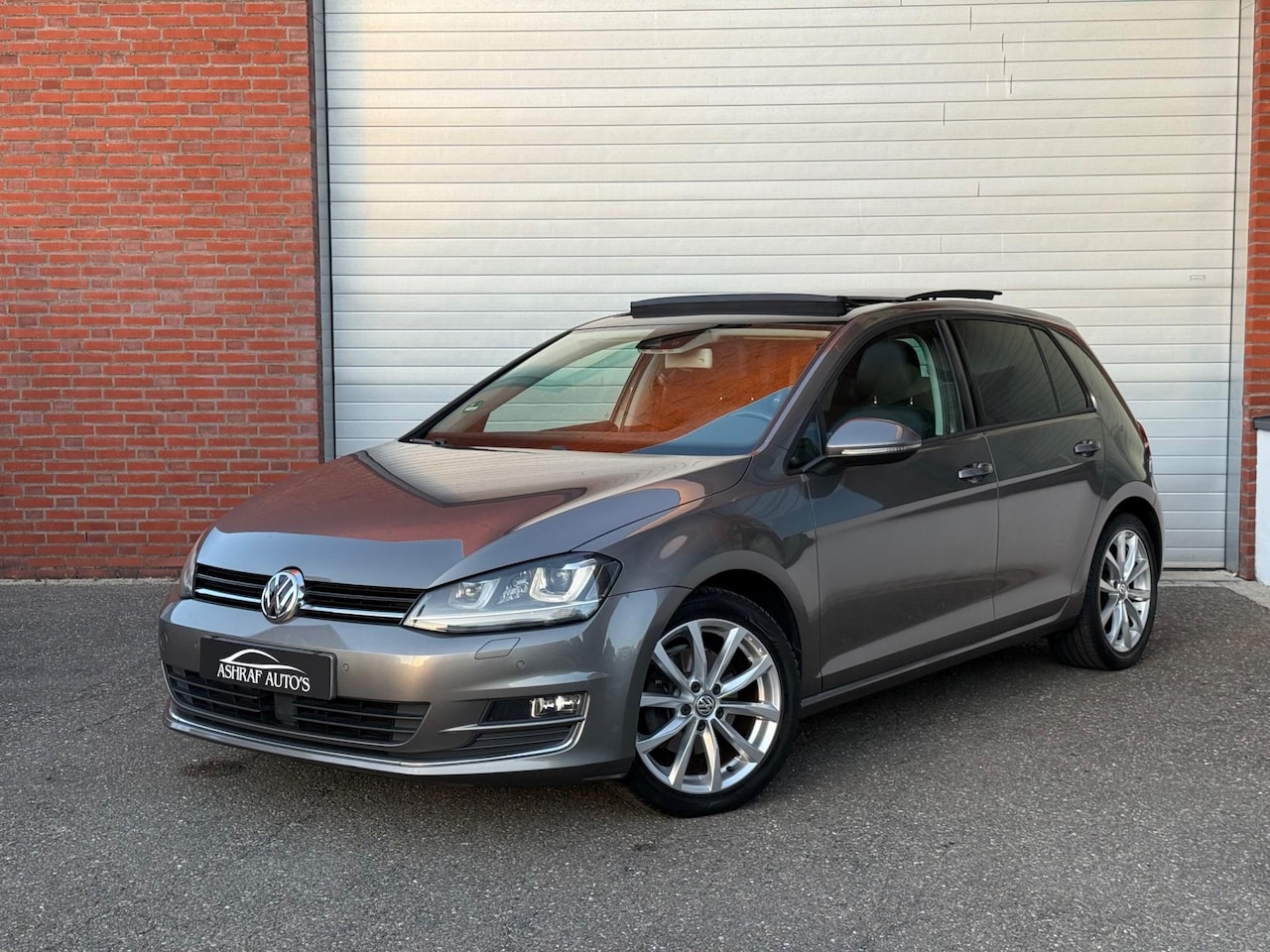 Volkswagen Golf - 1.4 TSI ACT Highline| PANO| NAVI| DSG| CLIMA - AutoWereld.nl