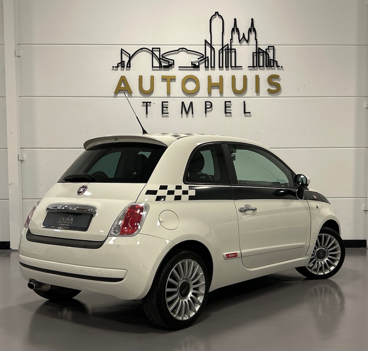 Fiat 500 - 1.2 Pop Airco Leder/Stof Centrale deurv Lm velgen Nwe Apk - AutoWereld.nl