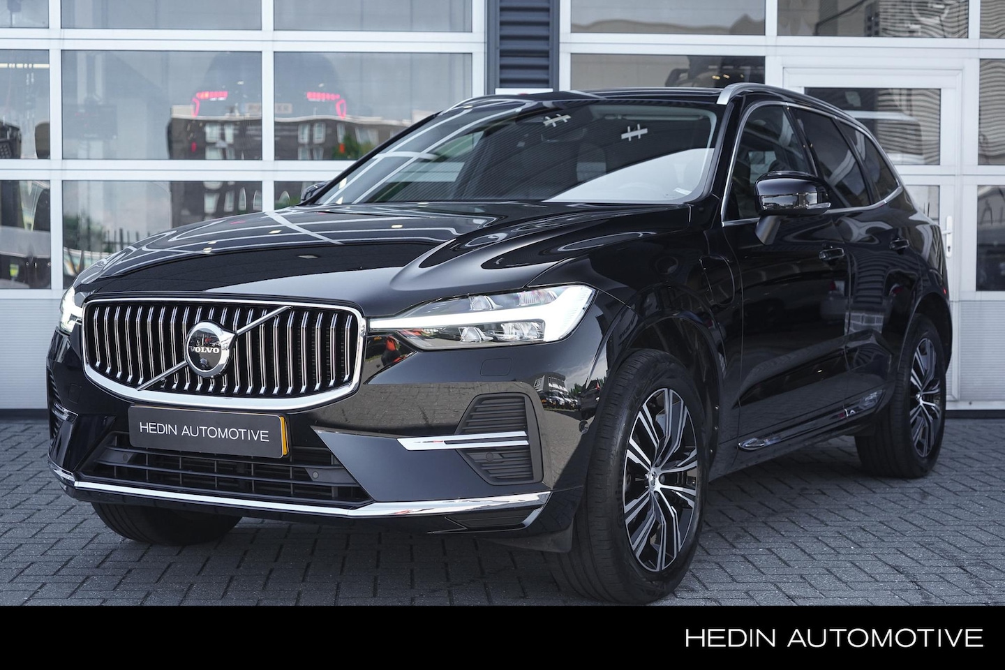 Volvo XC60 - 2.0 T8 Plug-in hybrid AWD Inscription Standkackel | Premium Audio by Harman Kardon | Visua - AutoWereld.nl