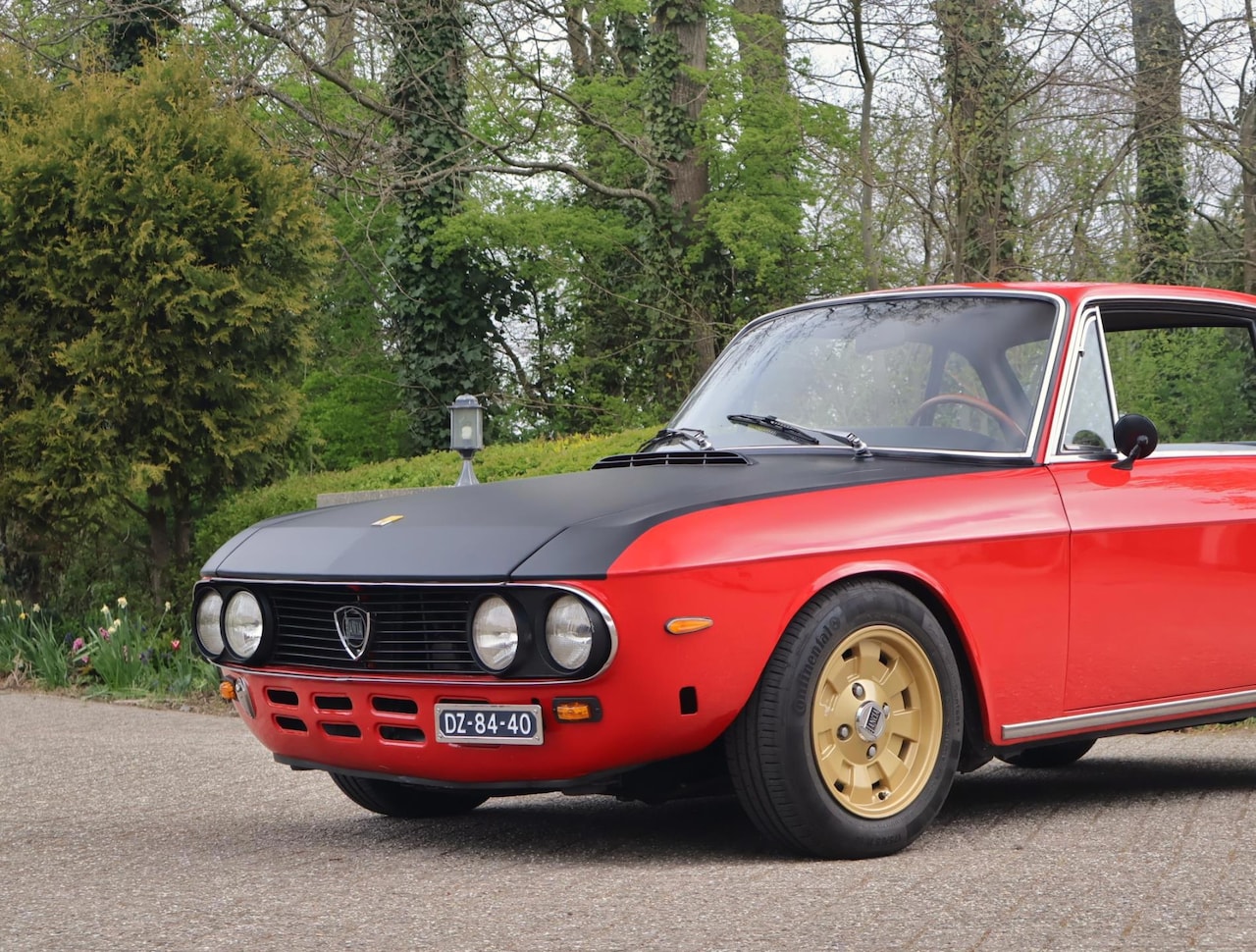 Lancia Fulvia - 1.3s Serie2 - AutoWereld.nl