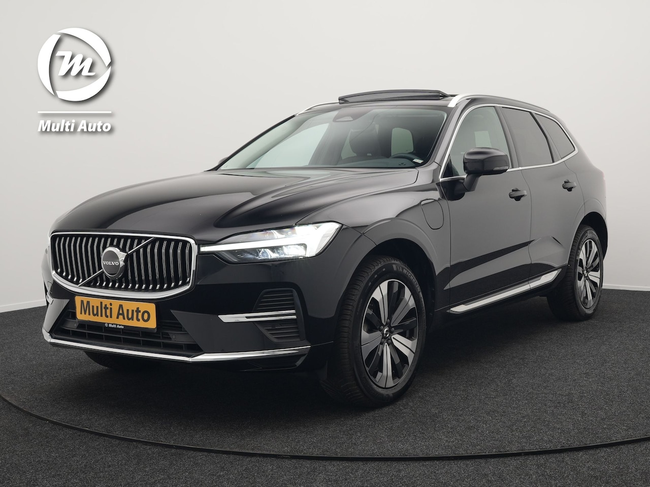 Volvo XC60 - 2.0 T6 AWD Plus Bright Long Range Plug in Hybrid 350pk Dealer O.H PHEV | Panodak | Adaptiv - AutoWereld.nl
