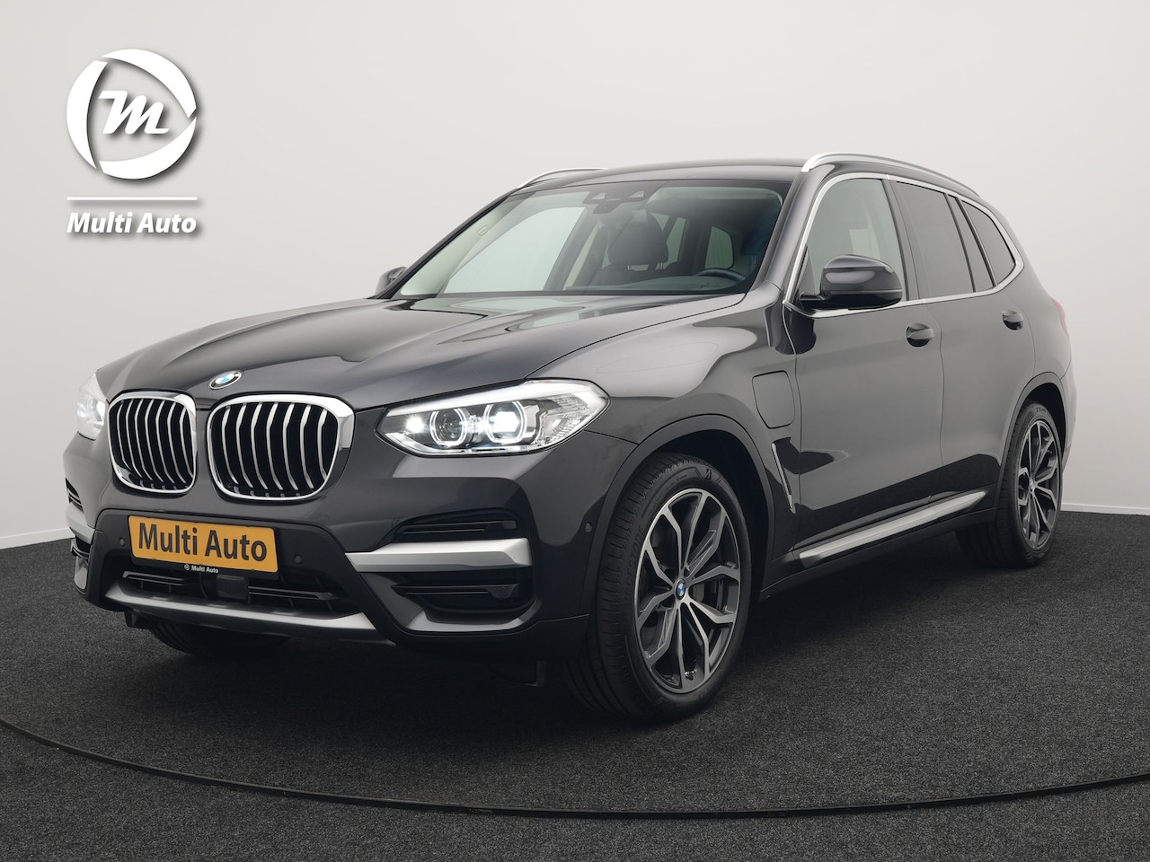 BMW X3 - xDrive30e xLine Plug In Hybrid 293pk Dealer O.H PHEV | Trekhaak Af Fabriek | Head Up | Ada - AutoWereld.nl