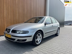 SEAT Leon - 1.6-16V SPORT + 5DRS + AIRCO + LMV