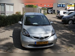 Toyota Aygo - 1.0-12V + Airco 2008 Nieuwe APK 5-Deurs Electrische ramen