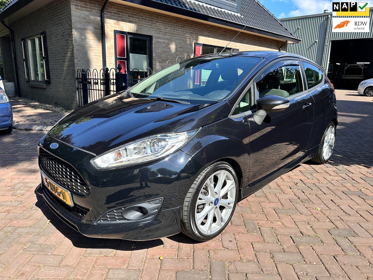 Ford Fiesta - 1.0 EcoBoost Sport 1.0 EcoBoost Sport - AutoWereld.nl