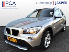 BMW X1 - sDrive18i Exec. Autom. leer trh sv pdc v+a