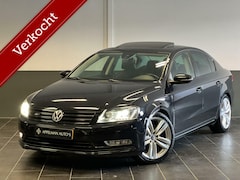 Volkswagen Passat - 2.0 TSI R-line | VOL | ACC | Stoelventilatie | Schuifdak | Camera | Dodehoek |