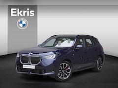BMW X3 - 30e xDrive M Sportpakket Pro | Trekhaak met elektrisch wegklapbare kogel | Glazen panorama